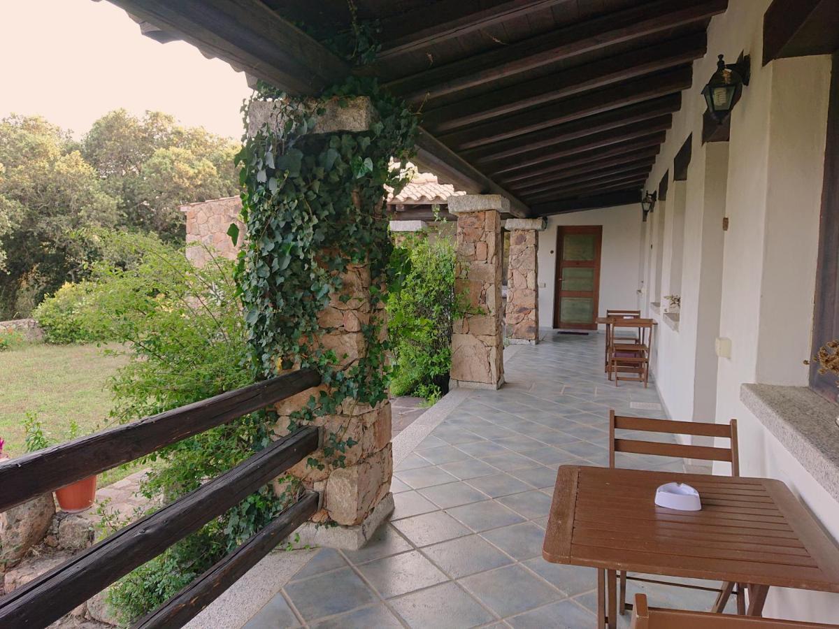 מונטי Agriturismo Desole מראה חיצוני תמונה