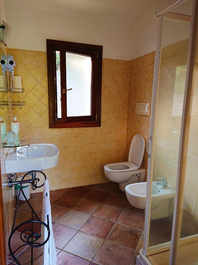 מונטי Agriturismo Desole מראה חיצוני תמונה