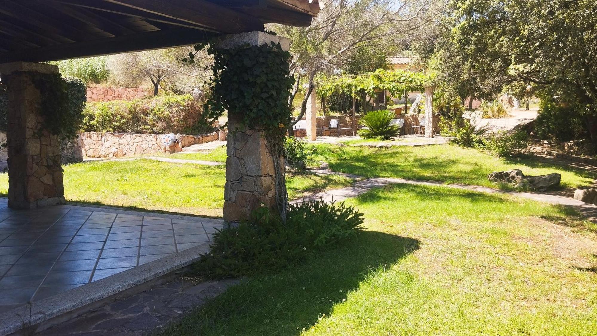 מונטי Agriturismo Desole מראה חיצוני תמונה